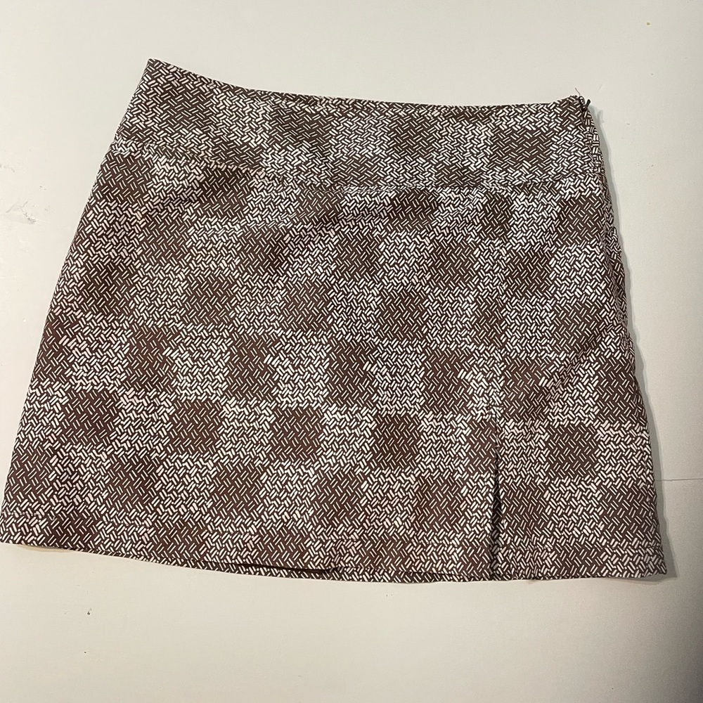 Women’s IZOD Golf Brown Ladies Performance Golf Skort Skirt Size 8 Golfing Gear